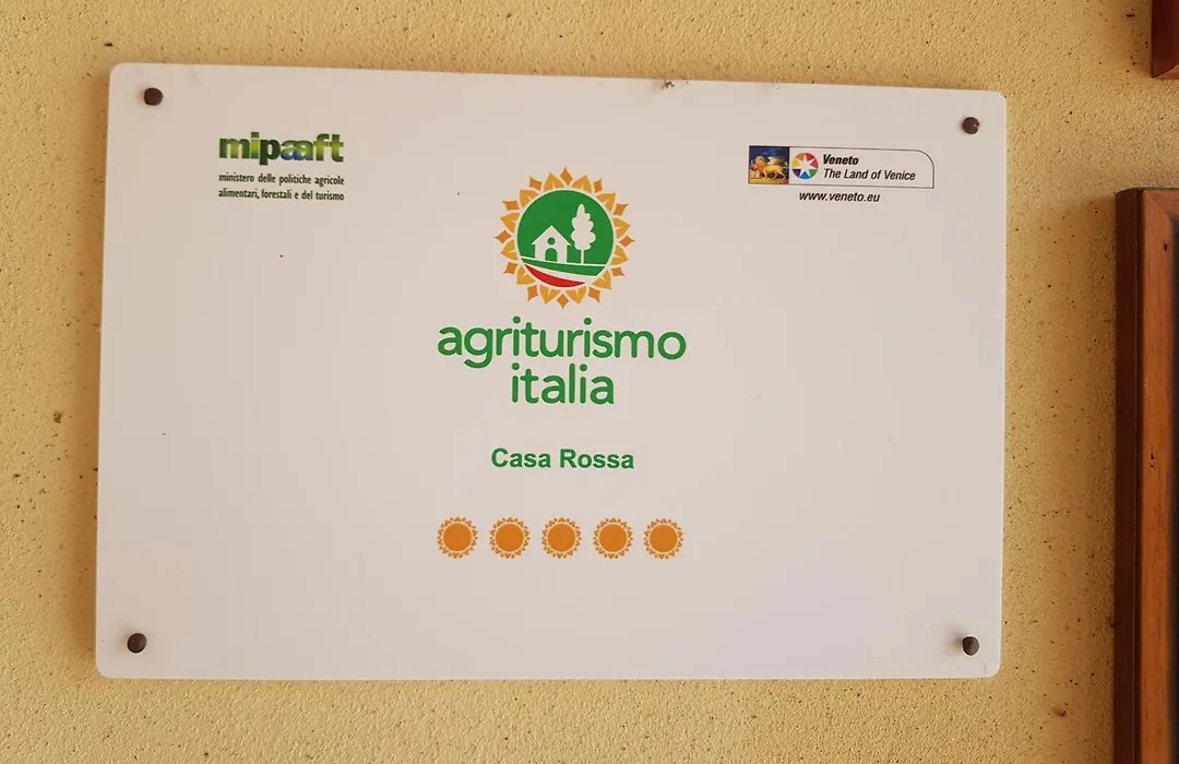 Agriturismo Casa Rossa-1
