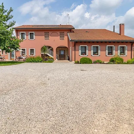Agriturismo Casa Rossa-3